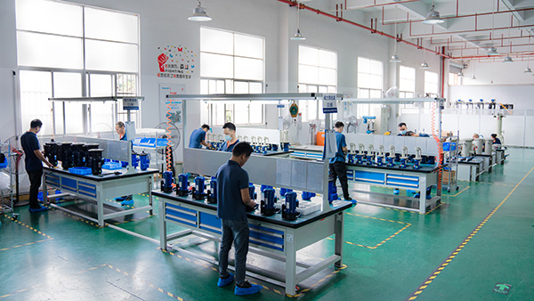 如何選擇合適的磁力泵廠(chǎng)家？這幾點(diǎn)至關(guān)重要！